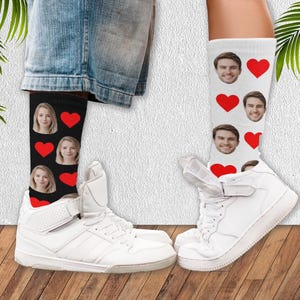 Personalized Face Socks,Custom Photo/Face Socks,Customized Love Heart Socks with Face,Christmas Gift,Valentine&#39;s Day gift