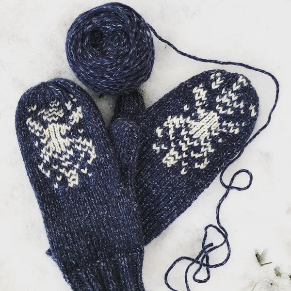 Canadian Mittens - Snowflake (Pattern written for a loom)