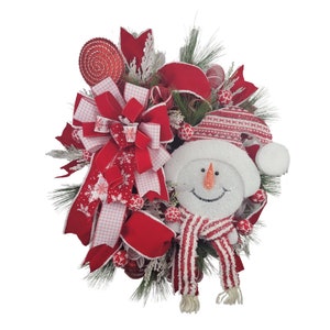 Holiday Snowman Wreath for Front Door, Large Christmas Wreath for Mantle, Large Snowman Front Door Wreath, Winter Snowman Decor for Door