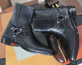 Handmade Ankle High Pure Black Leather Madrid Strap Boot, Men's Zipper Closure Python Skin Texture Leather Boot