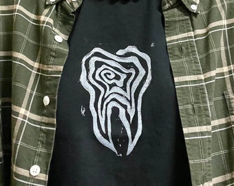 Tooth print shirt. Hand carved and stamped