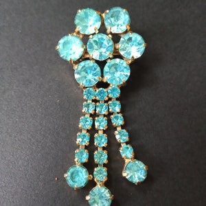 Blue crystal vintage brooch