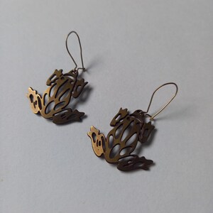 Pendientes colgantes de rana vintage para orejas perforadas