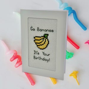 Carte au point de croix C'est ton anniversaire « Allez bananes »