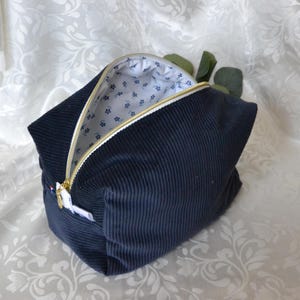 Corduroy toiletry bag.
