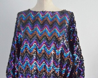 Batwing Disco Glam Chevron Rainbow Chemisier haut à paillettes et perles Style multicolore