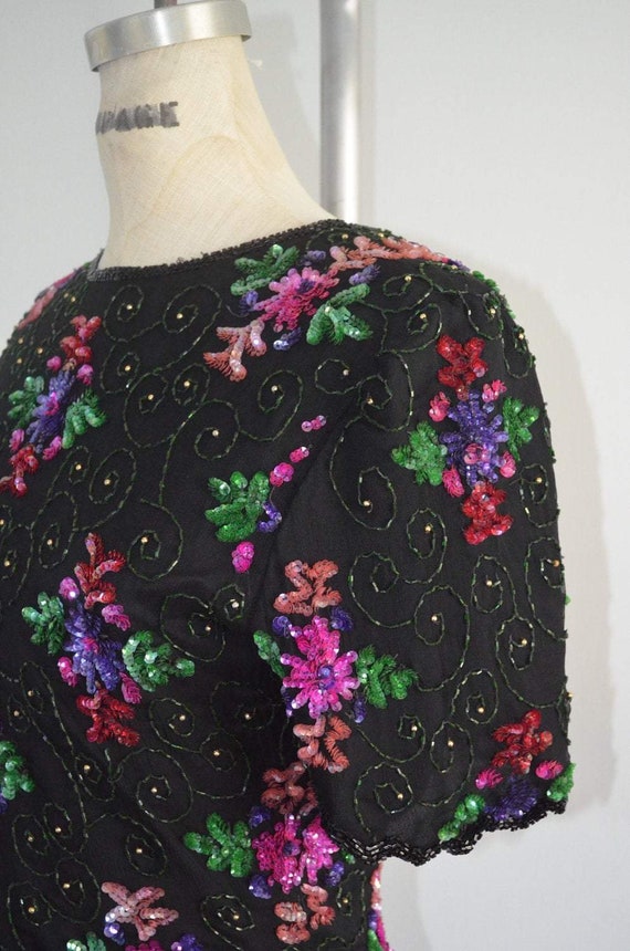 Minimalist Sequins Laurence Kazar Floral Sequined… - image 4