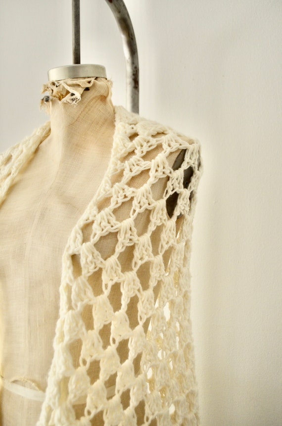 Boho Handmade Crochet OFF Beige White Antique Pia… - image 3