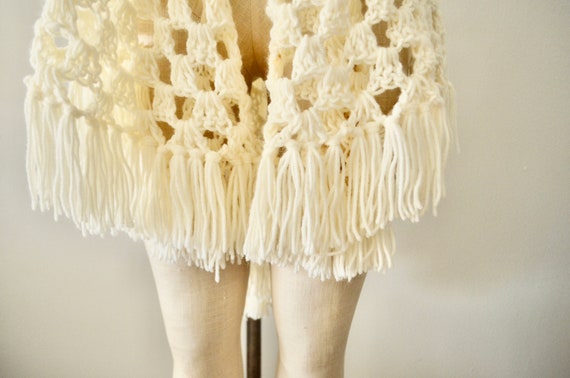 Boho Handmade Crochet OFF Beige White Antique Pia… - image 4