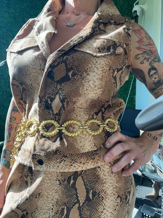 80s Kristen and Hayley snake pattern Skirt Vest s… - image 3