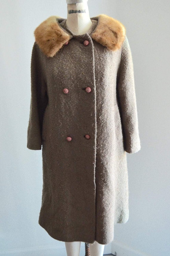 1950 Broad Tail Fur Tan Double Breasted Coat Jacke