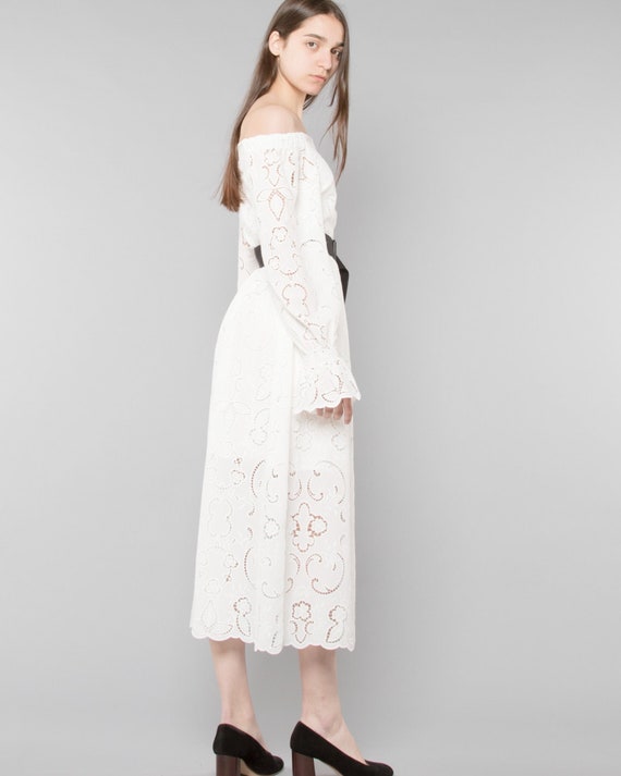 NWT Lily Cutout Embroidery off White Crepe Mini Dress Wedding Gown by Perseverance London - Etsy NWT Lily Cutout Embroidery off White Crepe Mini Dress Wedding Gown by Perseverance London - Etsy