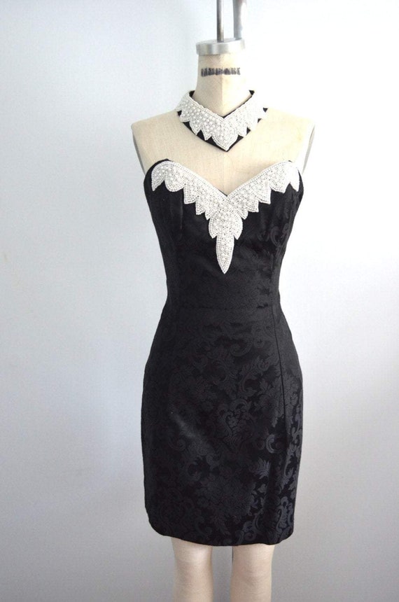 Black Brocade Dress Sweetheart Pearl Embroidered … - image 2