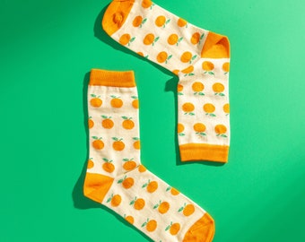 Men’s Orange Fruit Pattern Socks | Novelty Fun Colourful Pattern | Luxury | Premium | Gift | Egyptian Cotton | UK Men's 6.5 - 11 | 1 Pair