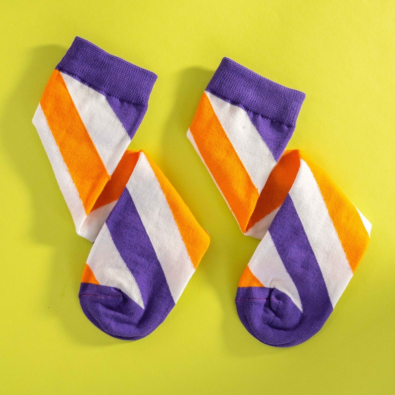 Men's Orange And Purple Striped Pattern Socks Novelty Fun Colourful Luxury Premium Gift Egyptian Cotton UK Men's 6.5 11 1 Pair image 4