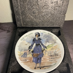 D’ Arceau-Limoges collectible plate. Made in France