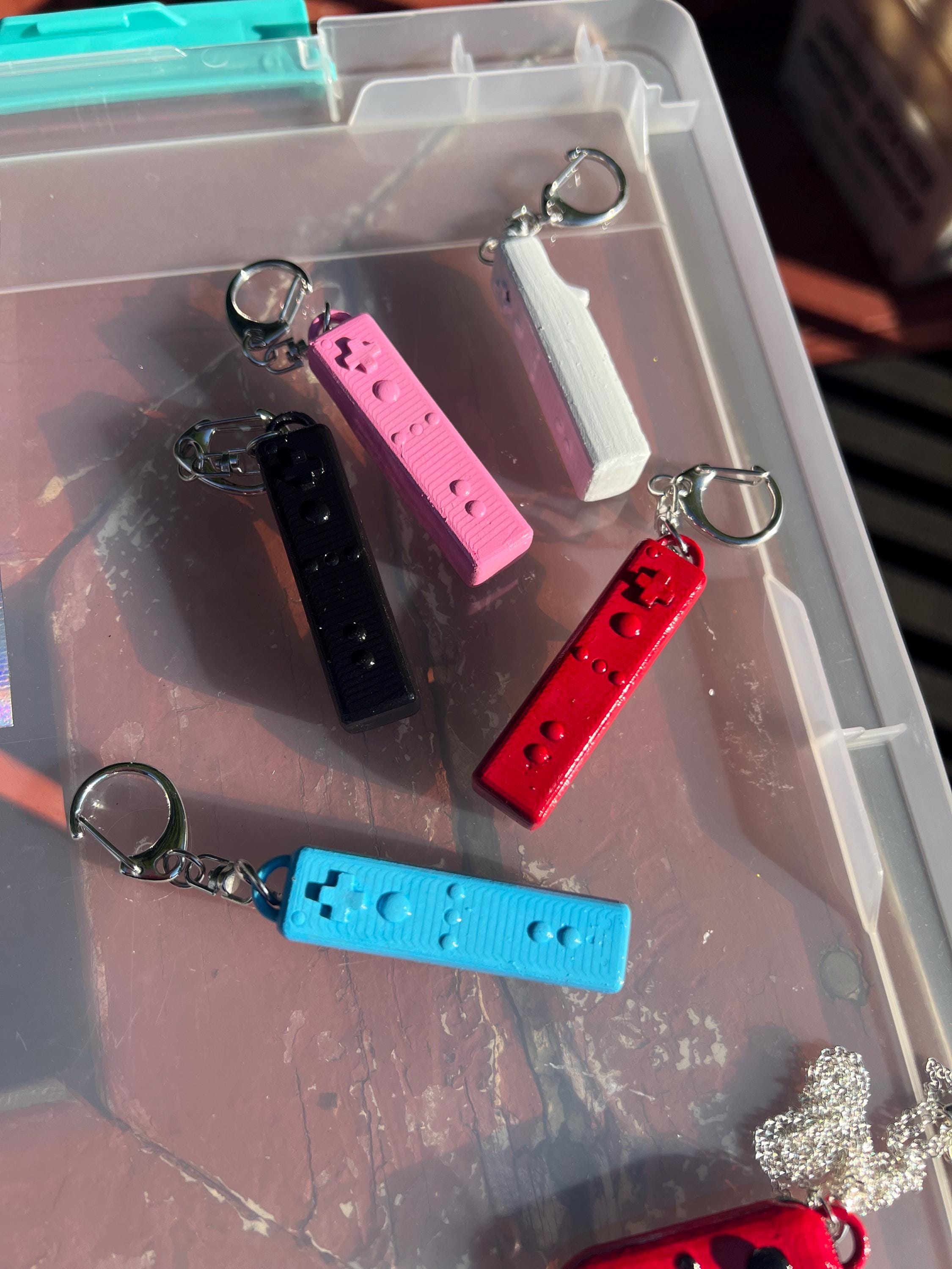 Wii Remote Charms | 2 Inch Keychain | Cute | Nostalgic | Cartoon ...