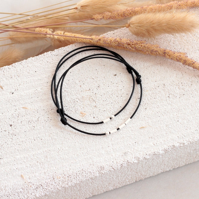 2er Set Armbänder mit Initialen in Morse Code - Freundschaftsarmbänder - Partnerarmband - Paar Geschenk Bild 4