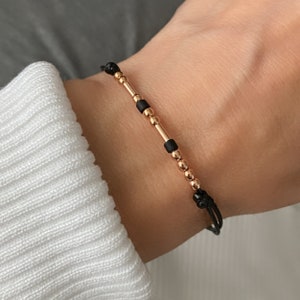 Personalisiertes Armband mit Initialen in Morse Code - Partnerarmband - Freundschaftsarmband - Familienarmband - Jahrestag Geschenk