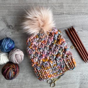 Quality Merino Wool Hand Knit Hat, Soft Pink Tula Beanie, with Detachable Faux Fur Pom Pom - by Canyon Knits