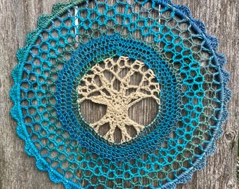 Colgante de pared de crochet Yggdrasil: Arte de aro del árbol de la vida