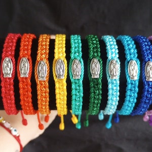 Virgencita verstelbare armband met plat koord