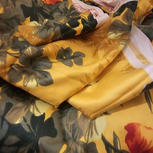 Tkanina Vintage Floral Yellow, Francuska tkanina obiciowa