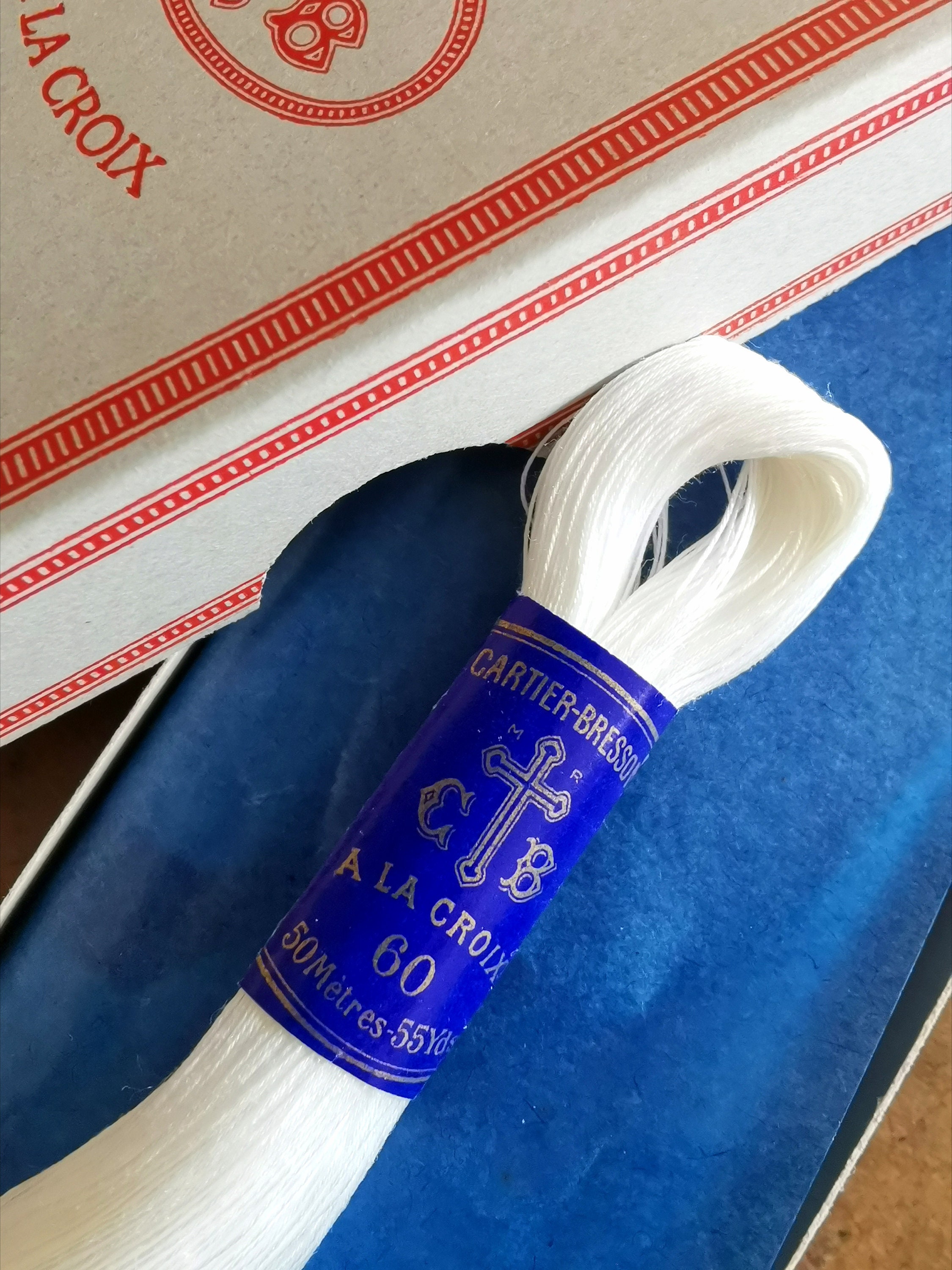 フランス　ビンテージ　メルスリー　カルティエブレッソン　赤糸　刺繍糸　裁縫　手芸 フランス ビンテージ メルスリー カルティエブレッソン 赤糸