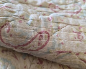 アンティークフランスのブティキルト：1850年代のプロヴァンス風パッチ