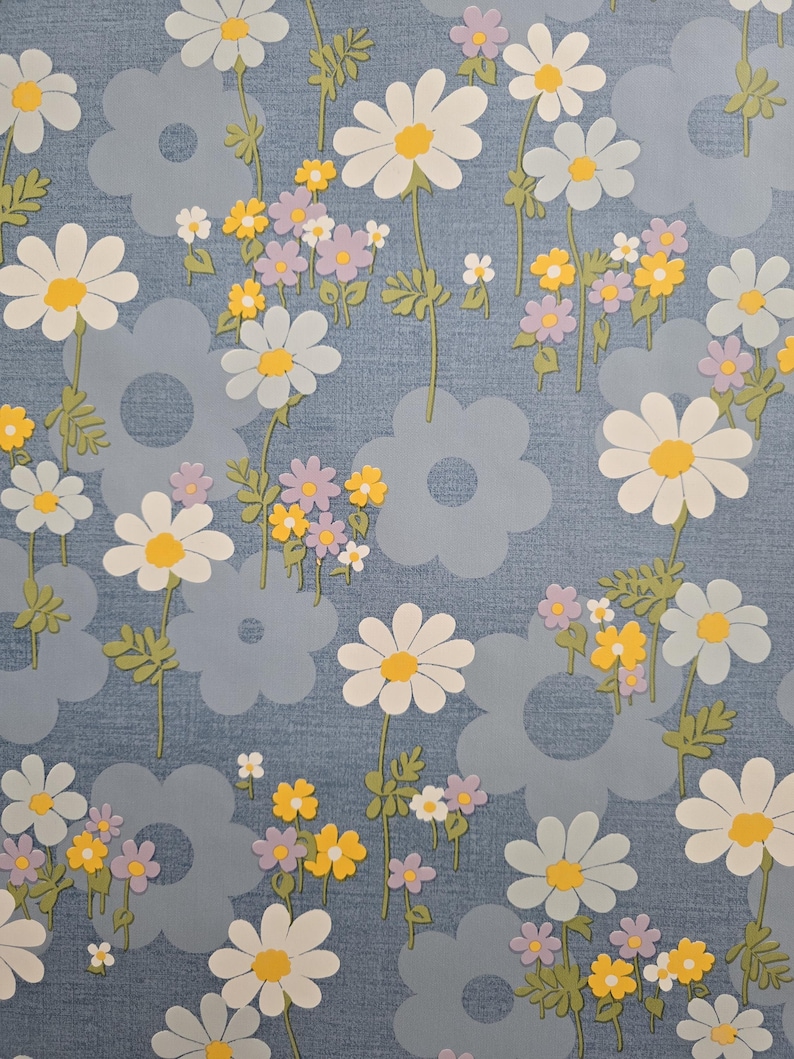Vintage-inspired daisy print fabric sold by the metre