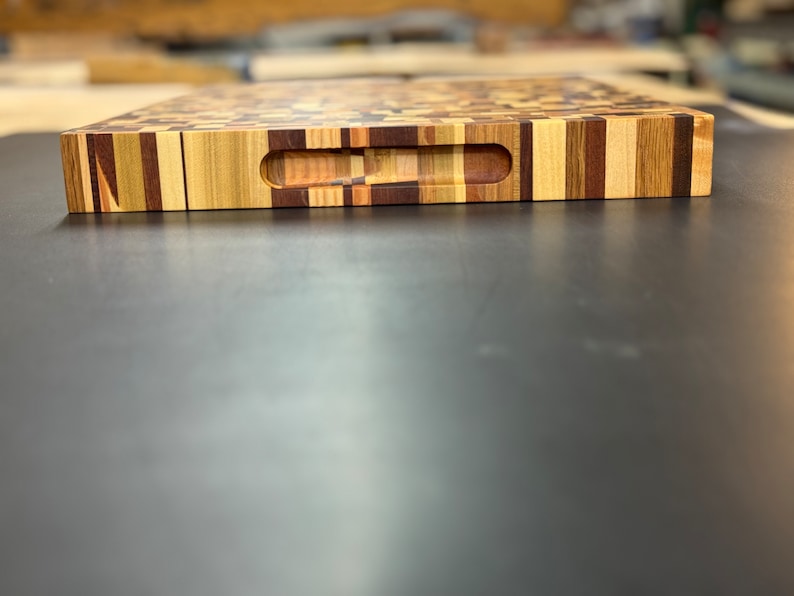 AMAZING End Grain Cutting Board CHAOTIC Pattern Won't Dull Knives Great