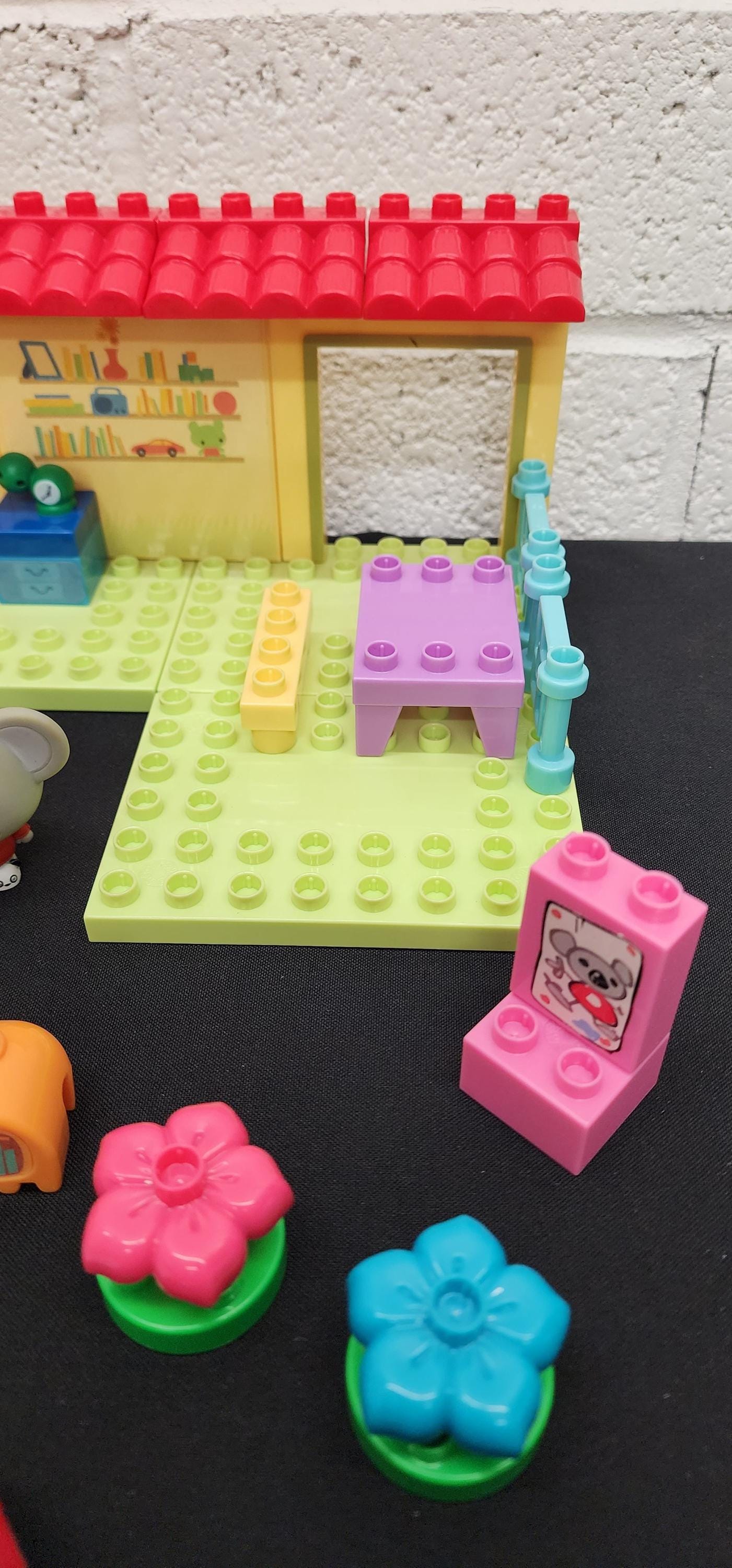 Mega Bloks: Ni Hao Kai-Lan - Set Costruibile Camera Da Letto Con Personaggi Kai-Lan E Tolee, 40,6x10,2x28,6 Cm, Per Bambini Da 1 A 4 Anni
