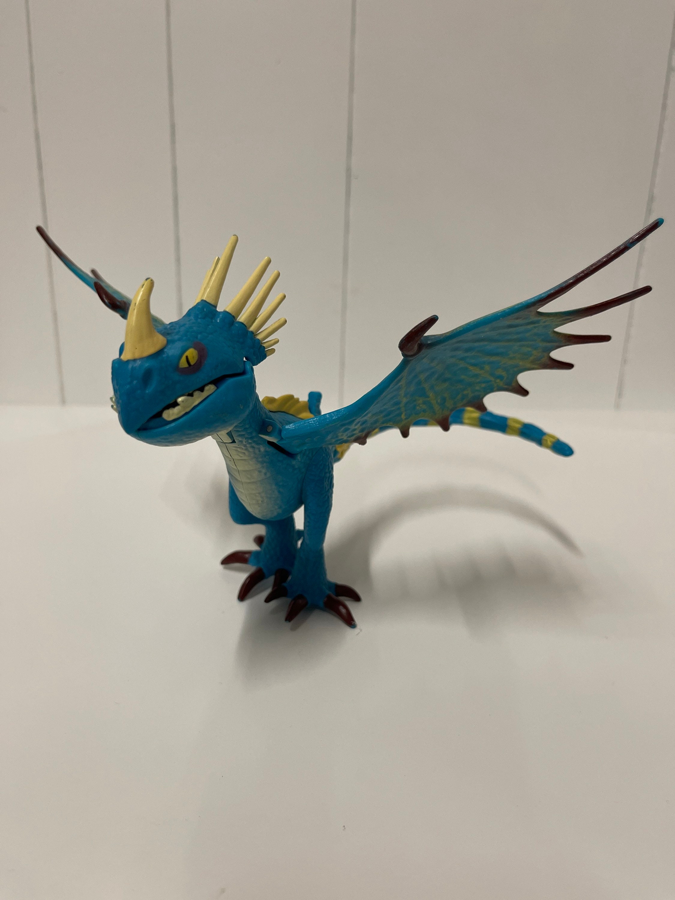 How To Train Your Dragon Speed Stinger Toy