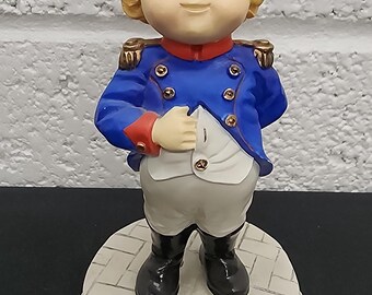 Vintage Campbells Souo Kids Napolean Plant Ceramic Figurine 6"