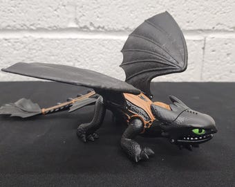 How To Train Your Dragon Hidden World Toothless Night Fury 9.5" Figure