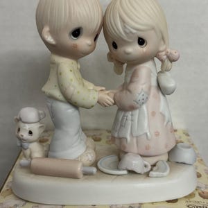 Precious Moments Forgiving is Forgetting figurine