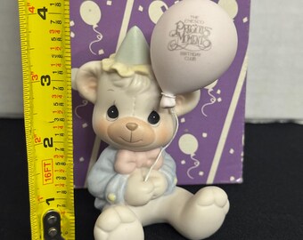 Precious Moments Have a berry special birthday 1989 symbol of membership
