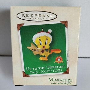 Hallmark Keepsake Looney Up To The Tweetop Tweety Bird Mini Ornament New In Box