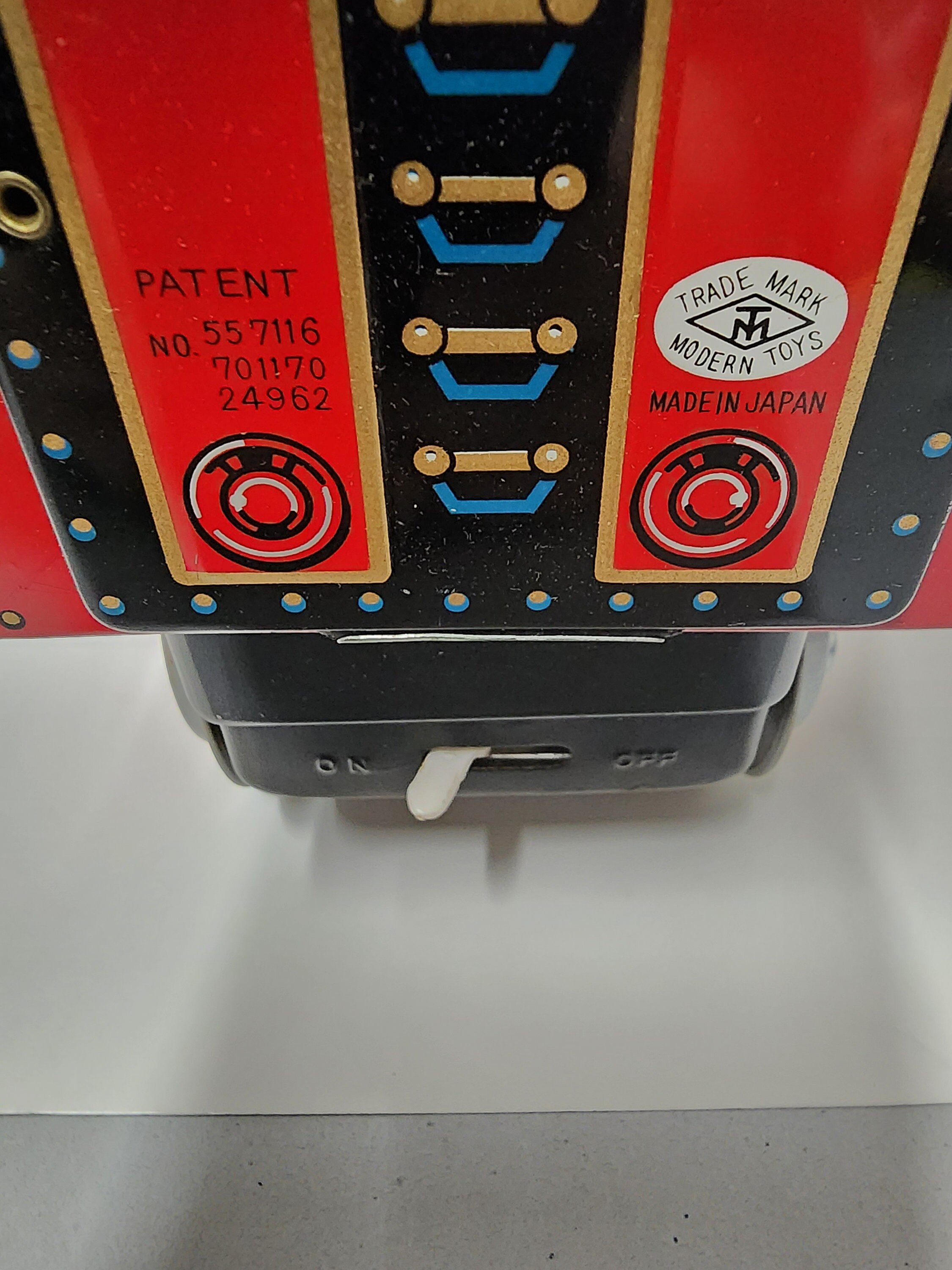 Vintage 1960s Trade Mark Modern Toys Santa Fe Locomotive Tin