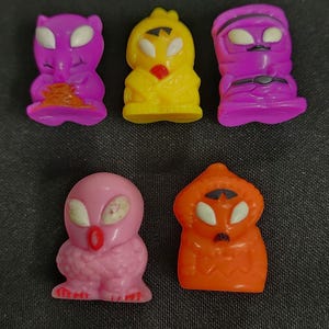 Vintage Aliens Crazy Bones Gogos Lot Of 5 Figures