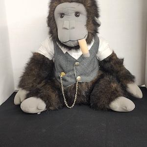 Vintage Russ Berrie The Boss Cigar Gorilla Ape Plush
