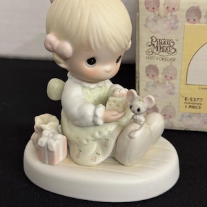 Precious Moments Love is Kind figurine