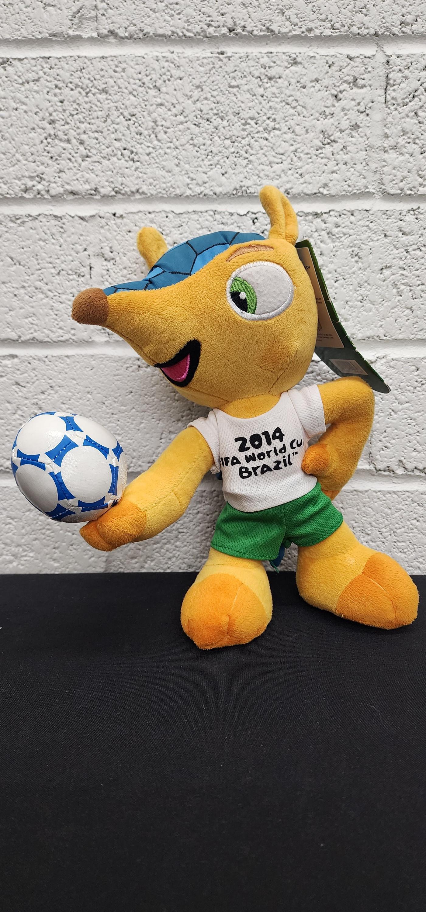 Fifa Fuleco the Armadillo World Cup Brazil Plush Mascot New With