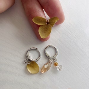 Dried Flower earrings ,S925 Silver Hoop Earrings Small,Tiny Petal Charm Hoops , Gemstone Dangle Earrings,Mismatched hoop earrings