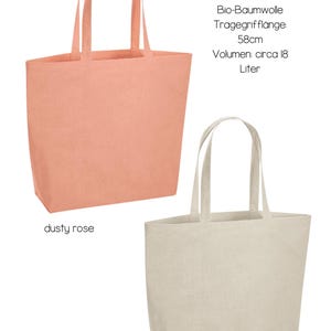 May include: Two tote bags, one dusty rose and one beige, made from organic cotton. The bags are 35 x 39 x 3.5 cm and have a 58 cm handle length. The bags have a volume of approximately 18 litres.
