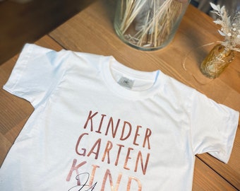 Kindergartenkind | Kindergarten| Kindershirt| Statement T-Shirt Kleinkinder | Kinder| T-Shirt | personalisiert