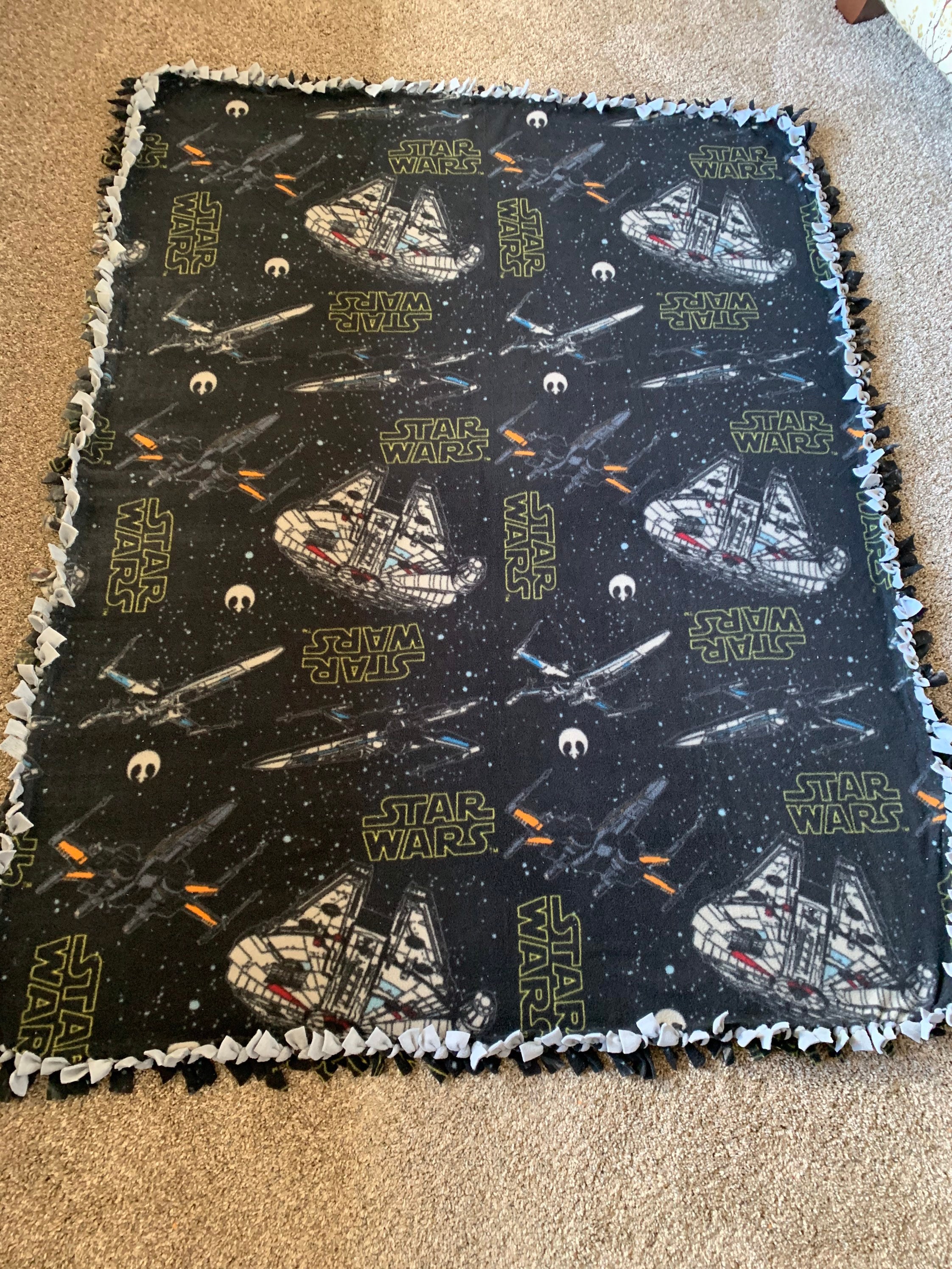 Star wars tie blanket hotsell
