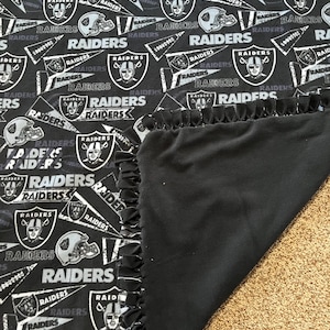 Las Vegas Raiders Fleece Tie Blanket