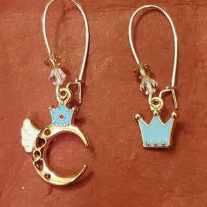 Moon & Crown Mismatched Earrings
