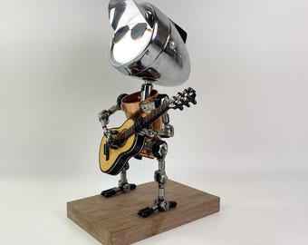 ギター。スチームパンク エレキギター。スチームパンク彫刻、スチーム